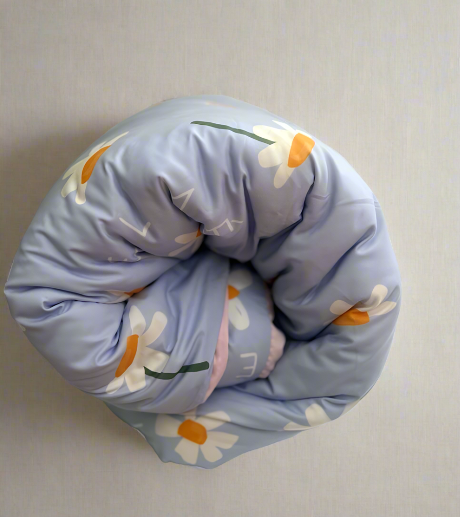 SWEET BLUE DAISIES BEDDING